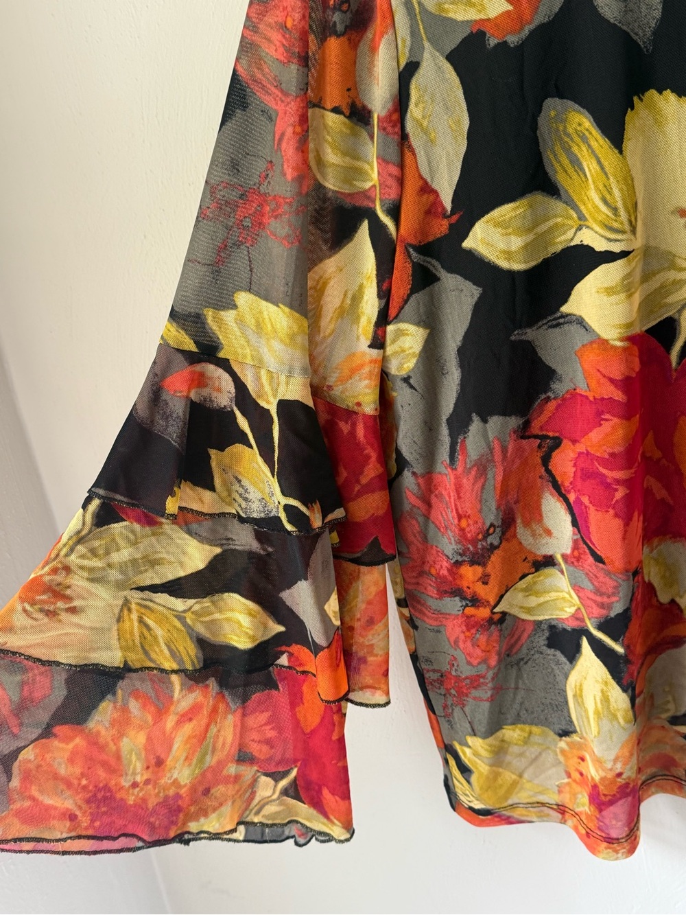EST 1946 Women's Black Floral Tiered Sleeve Top - Red & Yellow Blooms - Picture 2 of 7